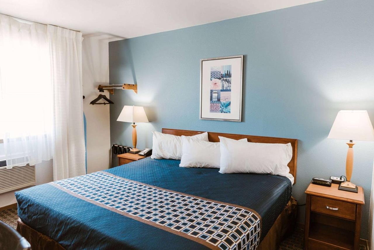 Travelodge By Wyndham Worland Dış mekan fotoğraf
