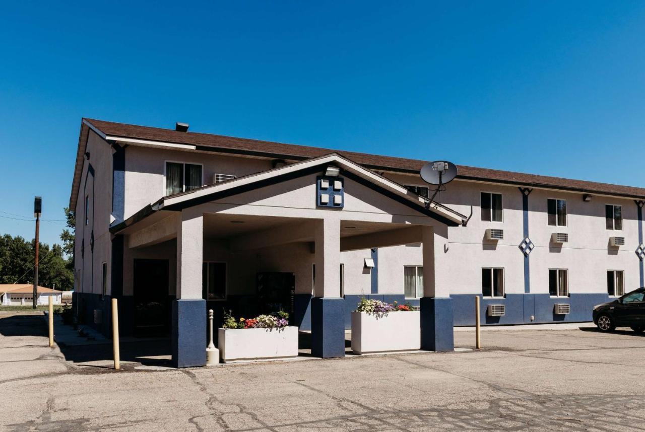 Travelodge By Wyndham Worland Dış mekan fotoğraf